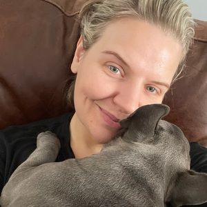 Meet your Posher, Carla